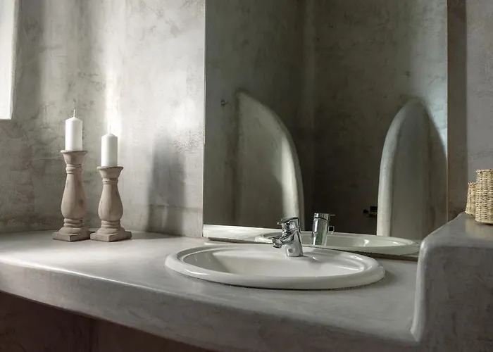 Andromaches - By Senses Collection